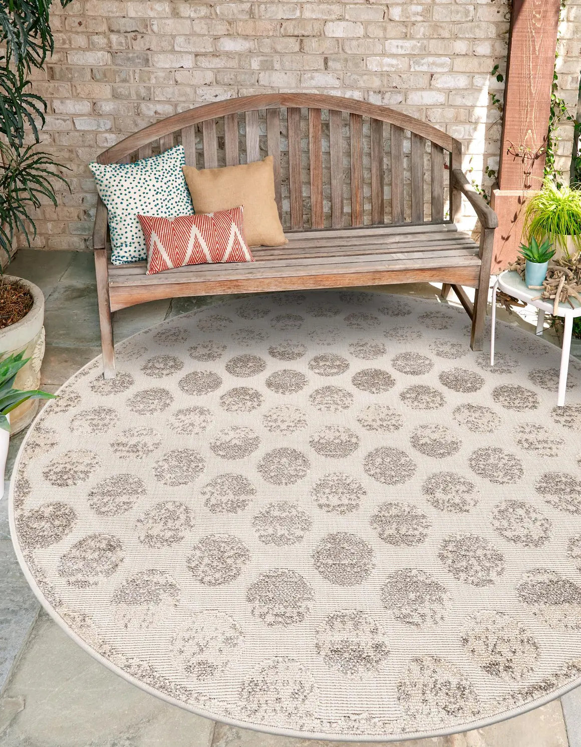 Beige and Ivory Sabrina Soto Indoor/Outdoor Round Rug with Circles