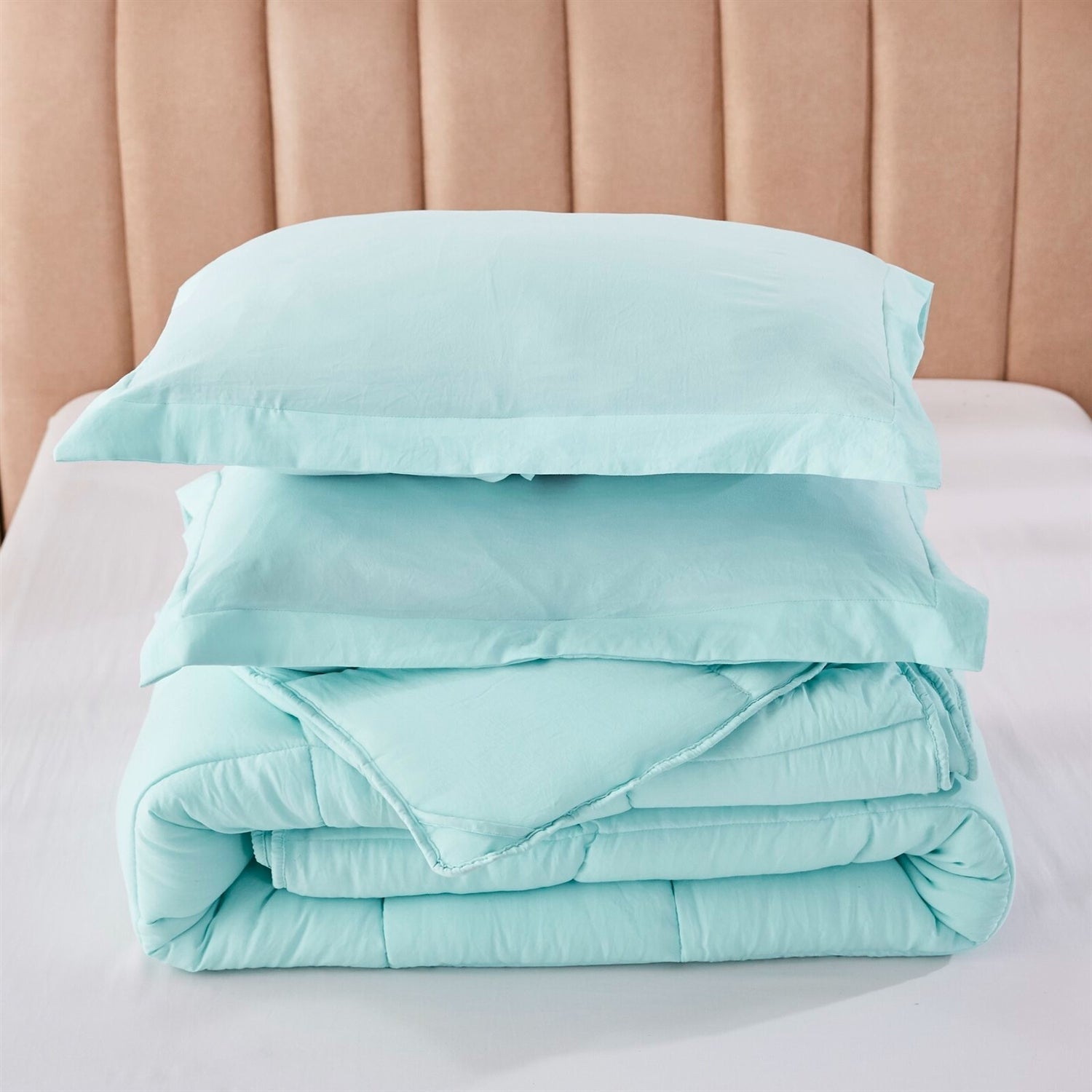 Bedroom > Comforters And Sets - Queen Size Aqua 3 Piece Microfiber Reversible Comforter Set