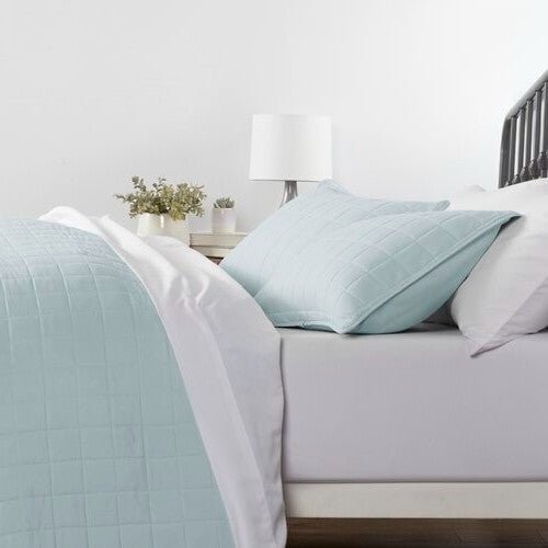 Bedroom > Quilts & Blankets - 3 Piece Microfiber Farmhouse Coverlet Bedspread Set Light Blue, Full/Queen