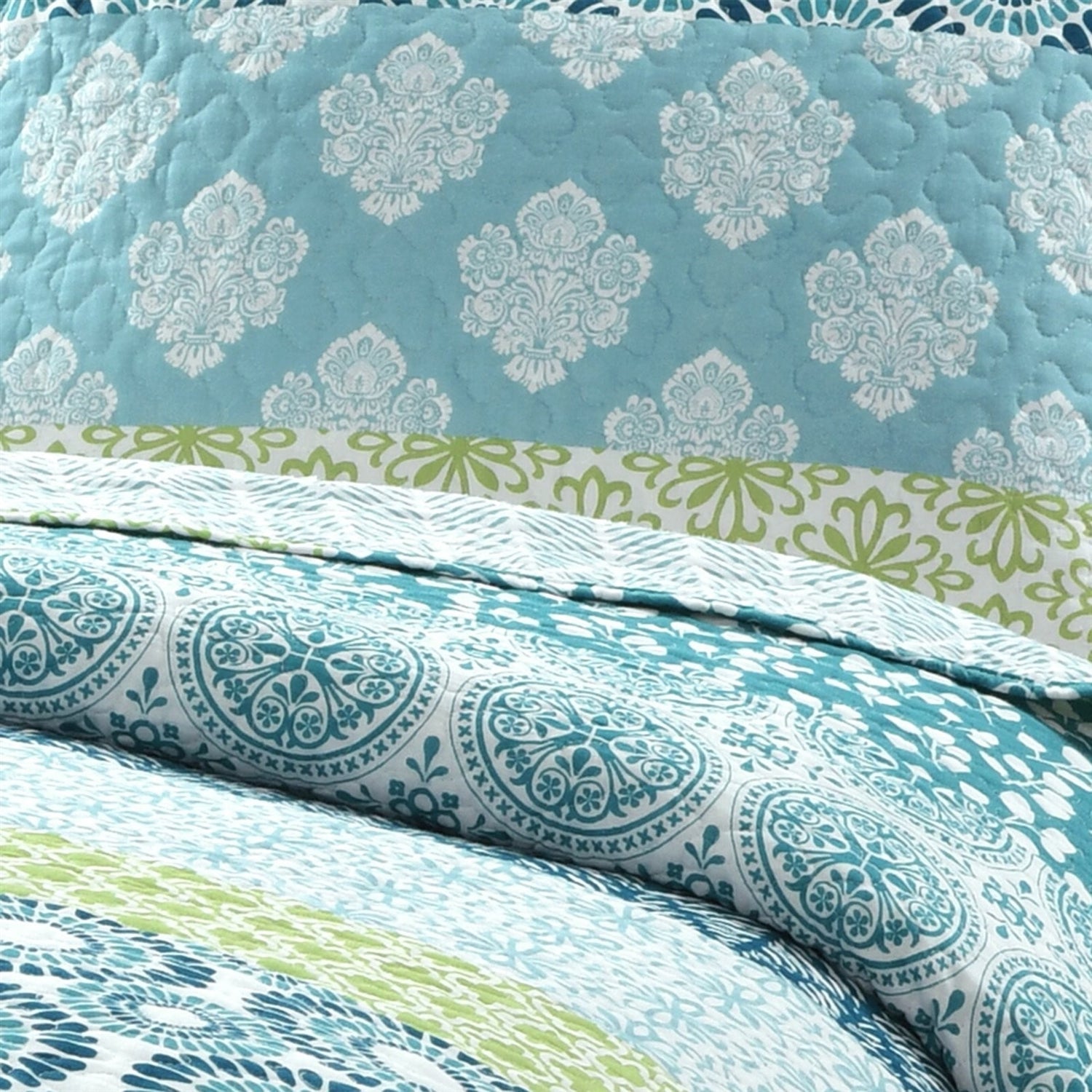 Bedroom > Quilts & Blankets - Full/Queen Cotton 3 Piece Reversible Blue White Green Floral Damask Quilt Set