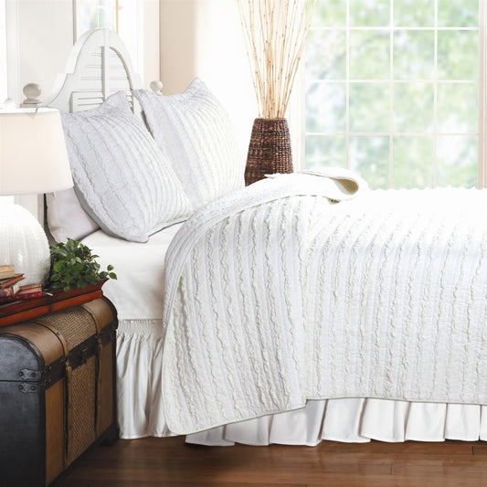 Bedroom > Quilts & Blankets - Full 3-Piece Quilt Set 100% Cotton White Ruffled Stripes Reversible