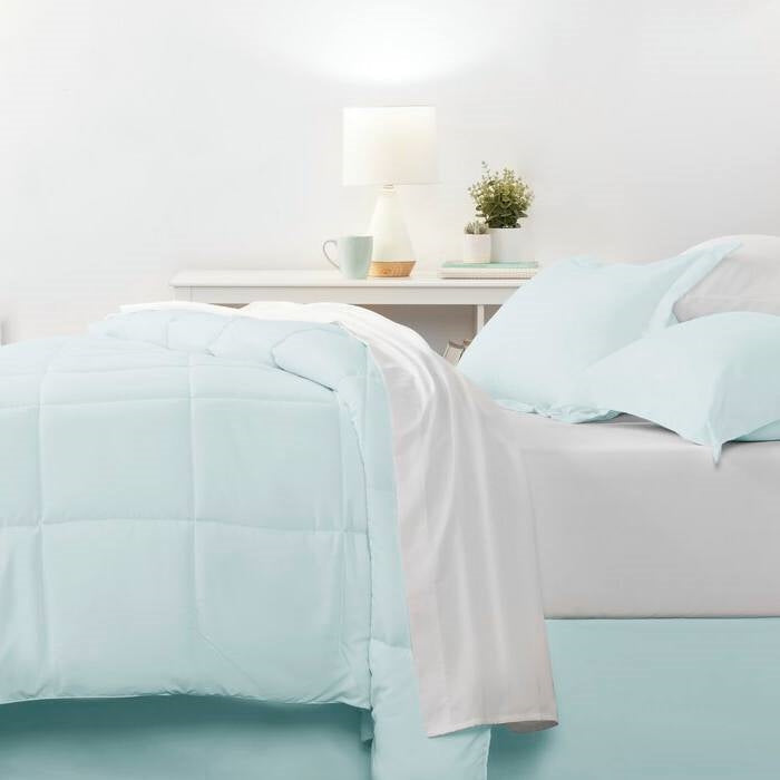 Bedroom > Comforters And Sets - Full Size Microfiber 6-Piece Reversible Bed-in-a-Bag Comforter Set In Aqua Blue