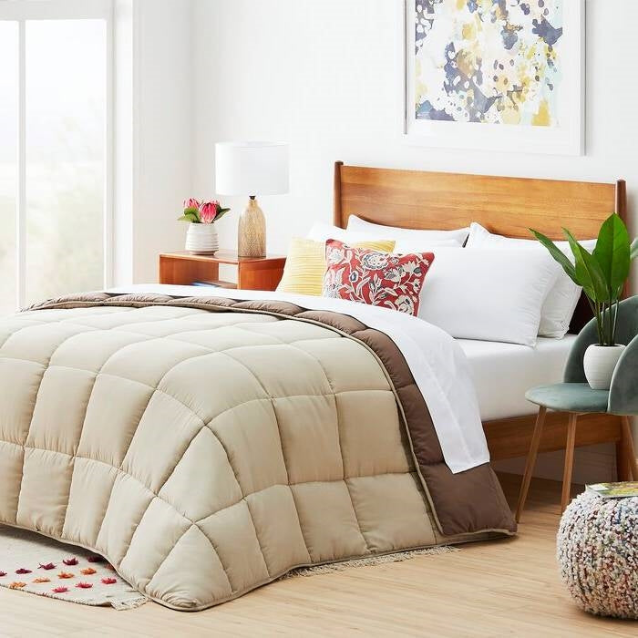 Bedroom > Comforters And Sets - Full All Seasons Beige/Brown Reversible Polyester Down Alternative Comforter