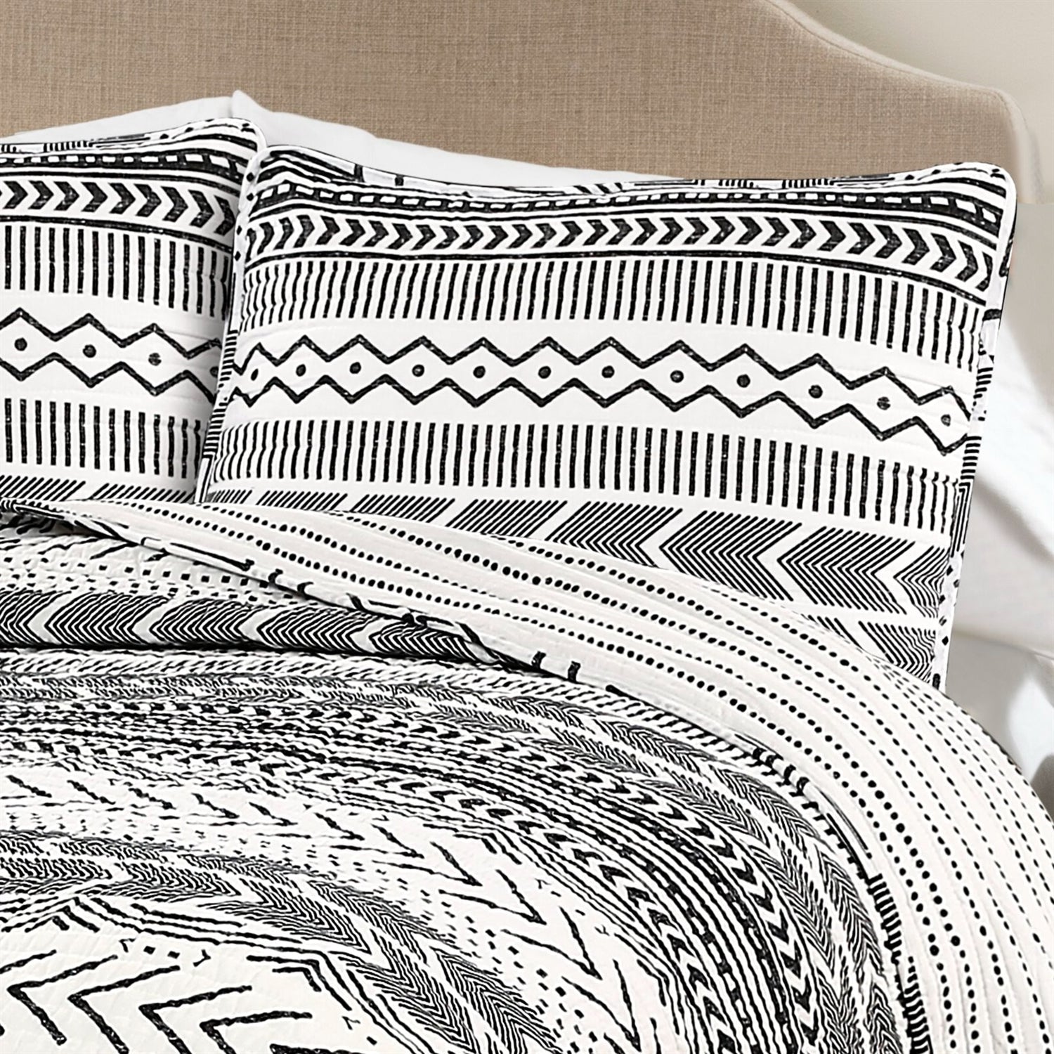Bedroom > Quilts & Blankets - 3 Piece Scandinavian Black White Reversible Cotton Set In King