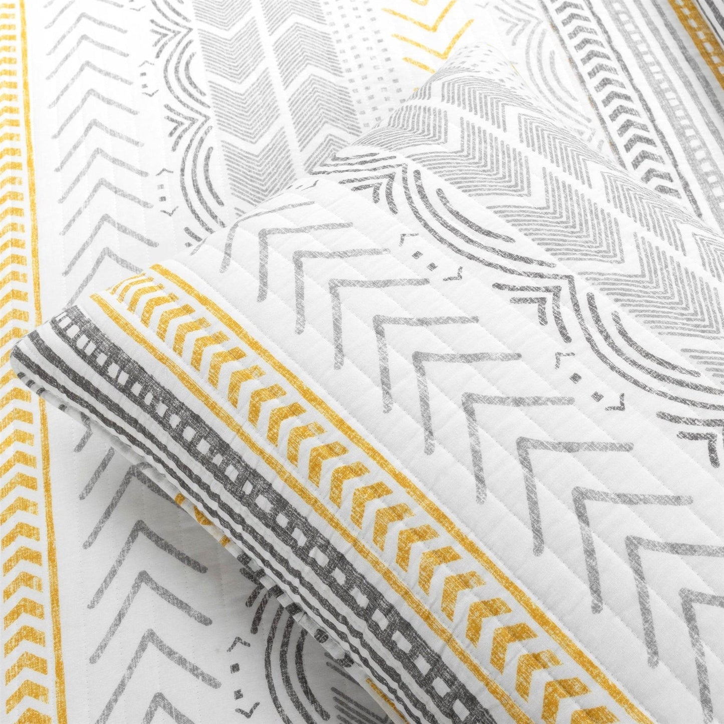 Bedroom > Quilts & Blankets - King Scandinavian Grey/Yellow/White Chevron Stripe Reversible Cotton Quilt Set