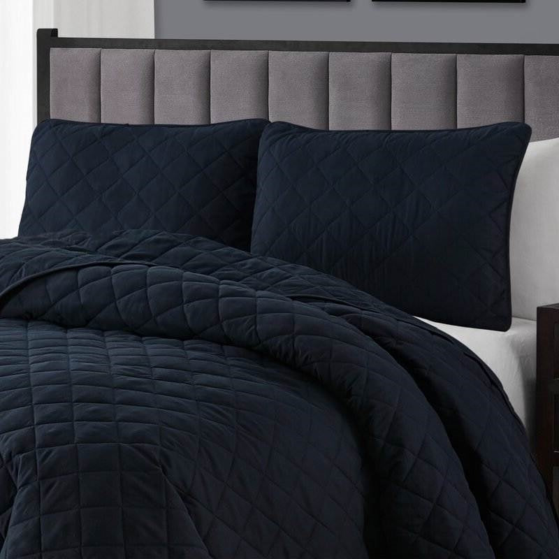 Bedroom > Quilts & Blankets - King Size 3-Piece Navy Blue Polyester Microfiber Reversible Diamond Quilt Set