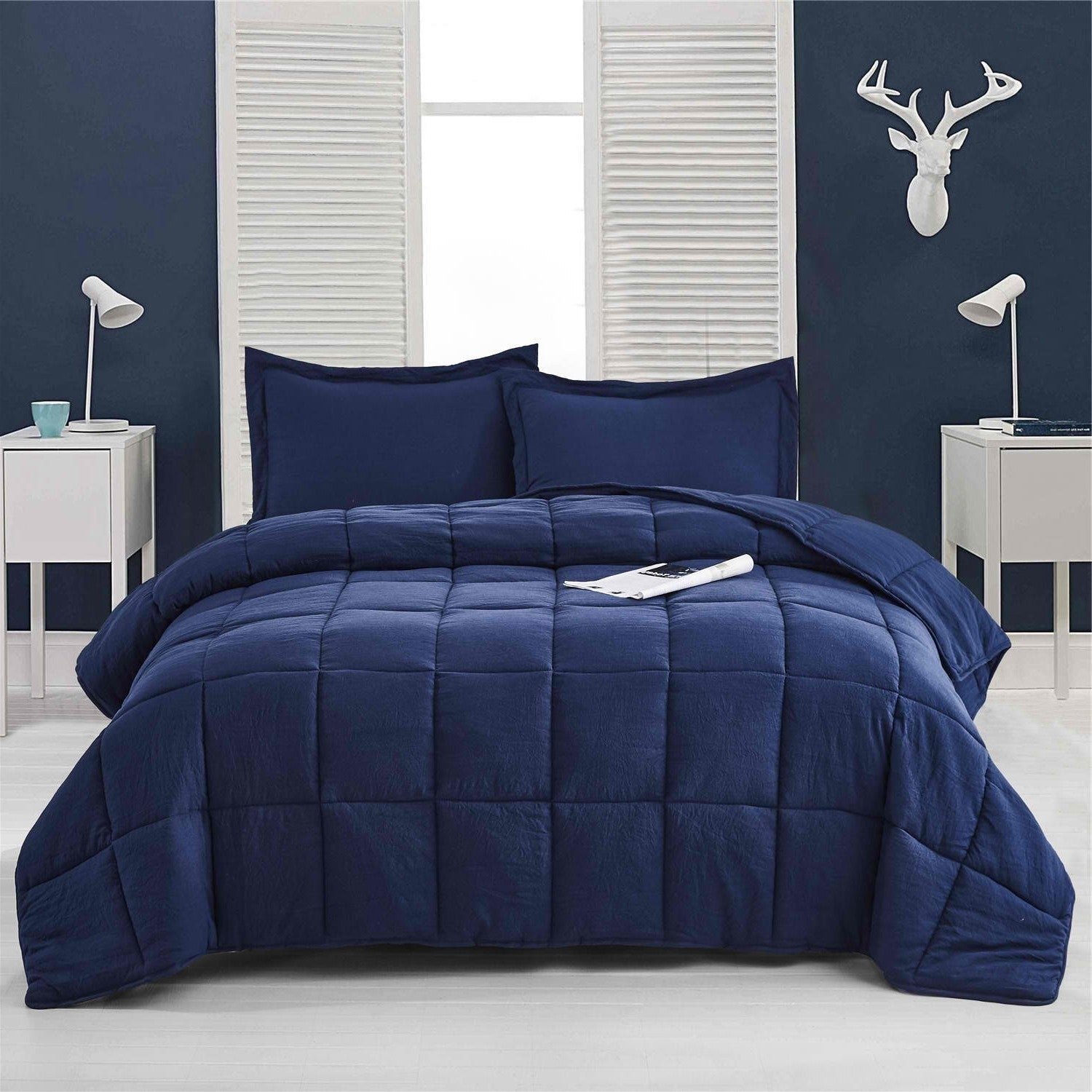 Bedroom > Comforters And Sets - King Size Navy 3 Piece Microfiber Reversible Comforter Set