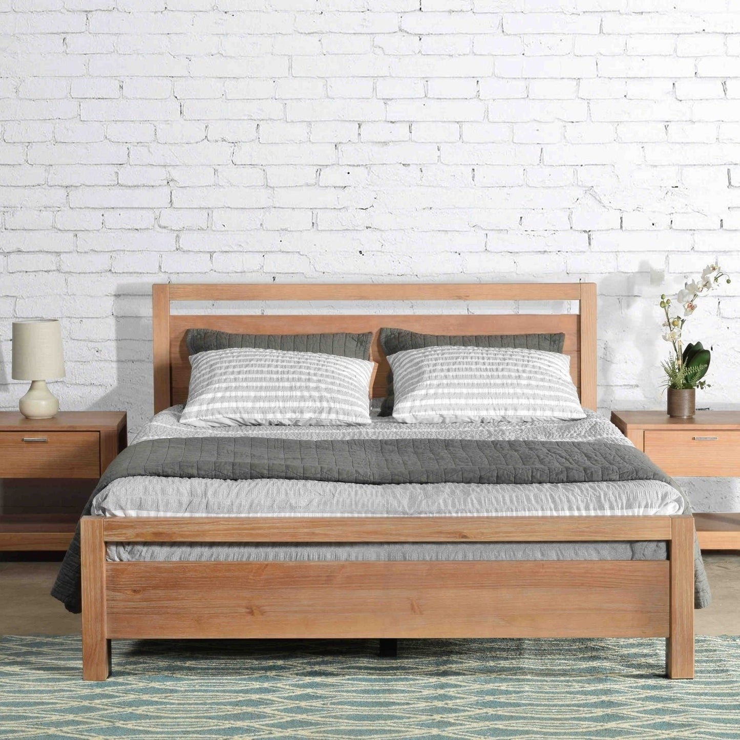 Bedroom > Bed Frames > Platform Beds - Queen Size FarmHouse Traditional Rustic Acacia Platform Bed