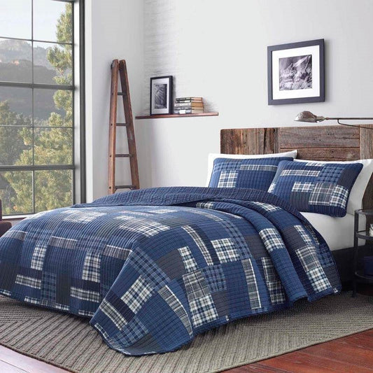 Bedroom > Quilts & Blankets - Twin Size 100-Percent Cotton Reversible 2 Piece Blue Patchwork Quilt Set