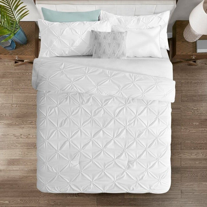 Bedroom > Comforters And Sets - Twin Size All Season Pleated Hypoallergenic Microfiber Reversible 2 Piece Comforter Set In White